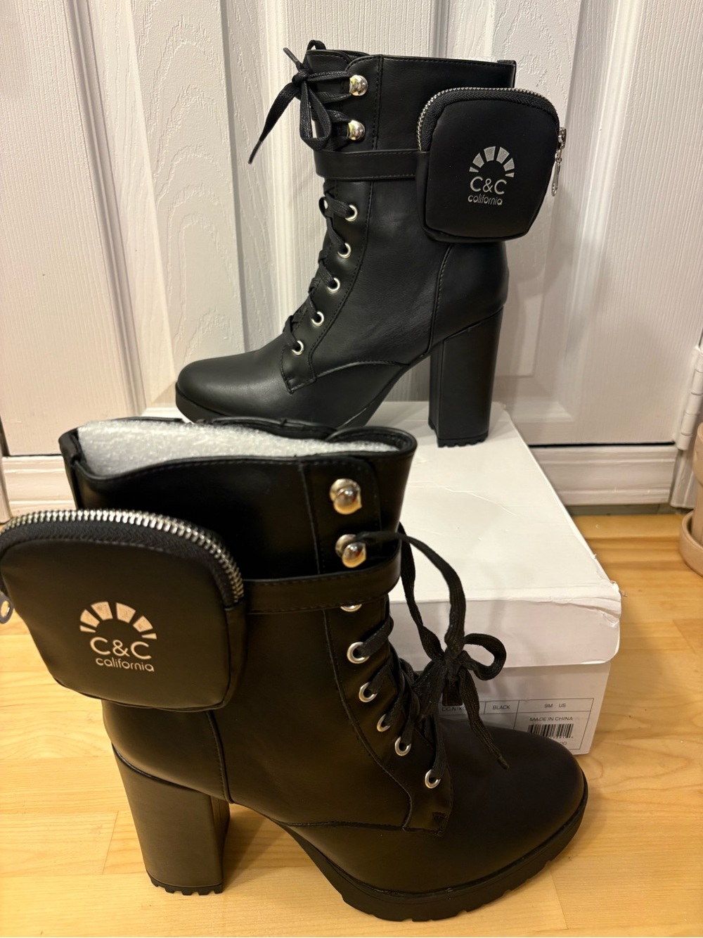 C&C California Black Lace-Up Platform Ankle Boots with Removable Zip Pouch